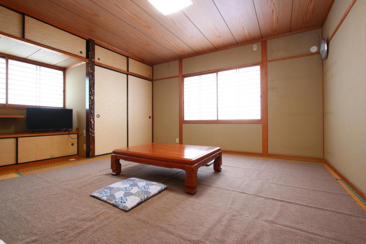 Hotel Minsyuku Ibusuki Esterno foto