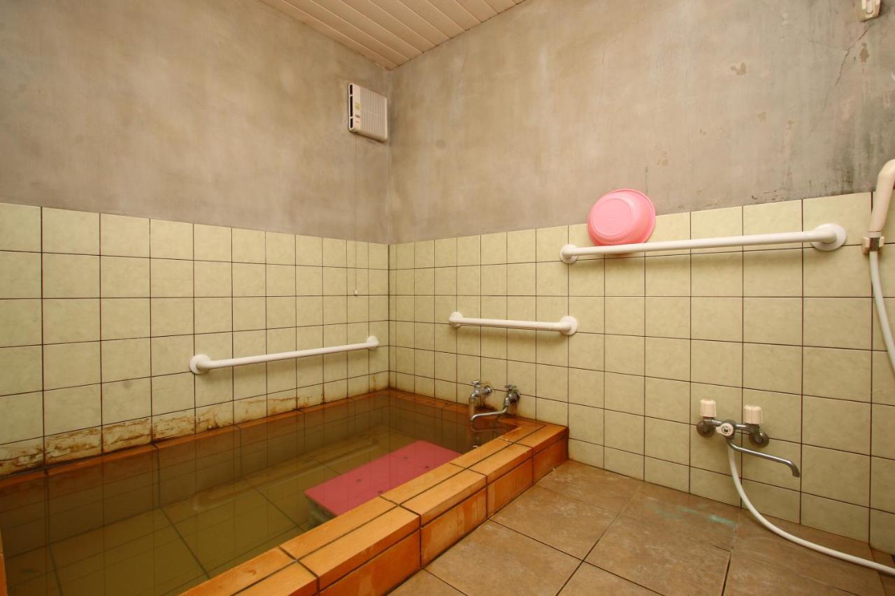 Hotel Minsyuku Ibusuki Esterno foto
